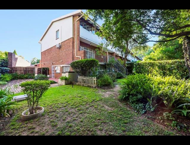 3 BEDROOM APARTMENT FOR SALE IN BORDEAUX